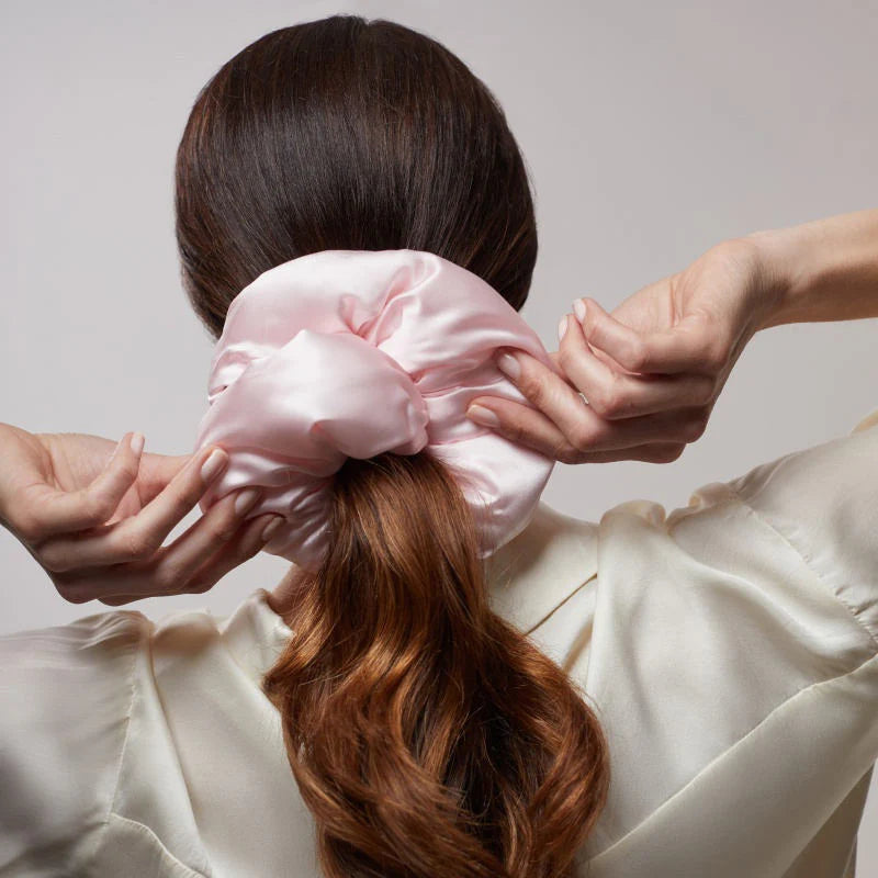 Drowsy Petal Pink
Padded Scrunchie